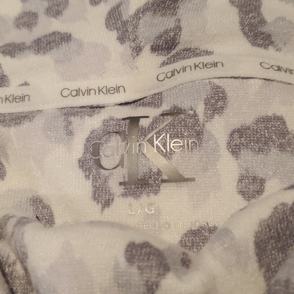 NWT - Calvin Klein Cowl Neck Sweater - Large - Picture 3 of 6